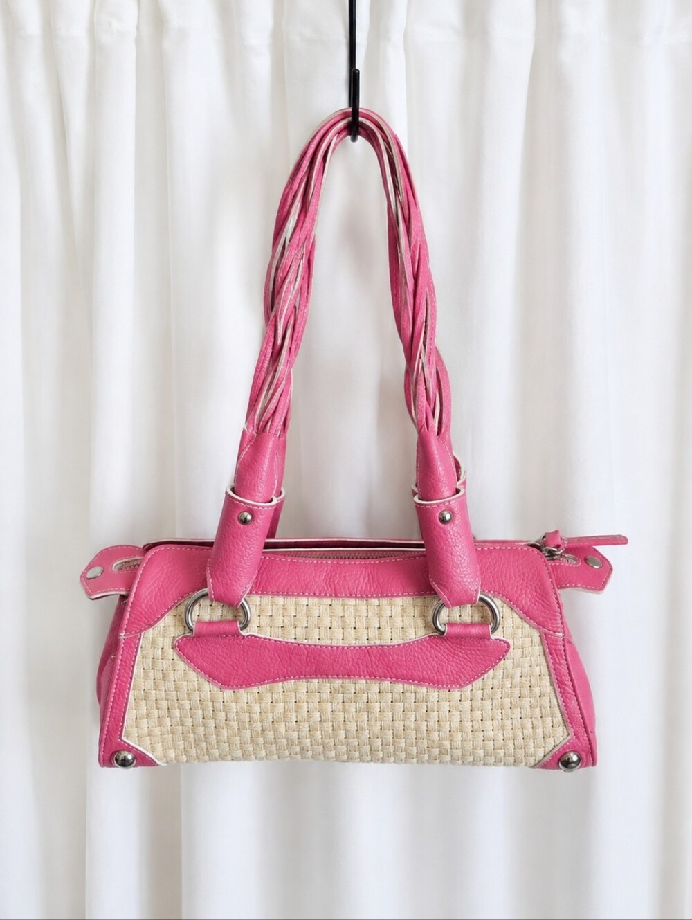 Maxx New York Pink Leather Trim Woven Straw Expandable Zip Closure Shoulder Bag